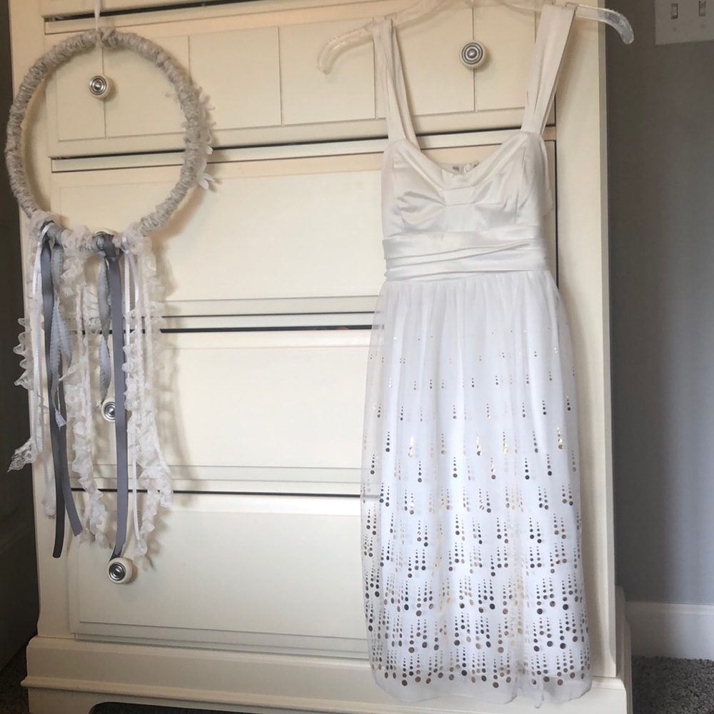 Jodi Kristopher sequin patterned cream dress